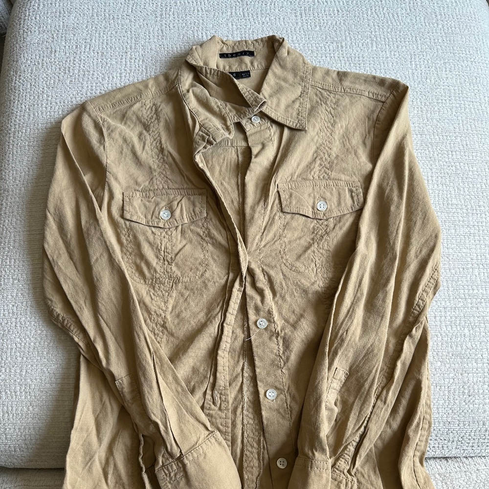 Women’s Theory button up - size small